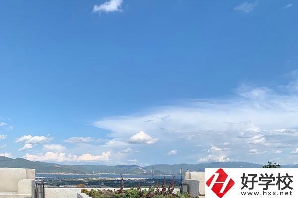常寧職業(yè)中等專業(yè)學校專業(yè)就業(yè)前景怎么樣？