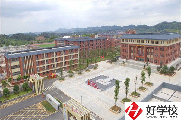 郴州什么職校有圖書(shū)館？學(xué)校有特色嗎？