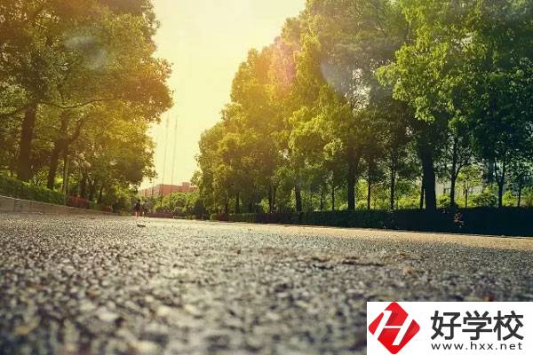 衡陽瀟湘職業(yè)中專怎么樣？有什么專業(yè)？