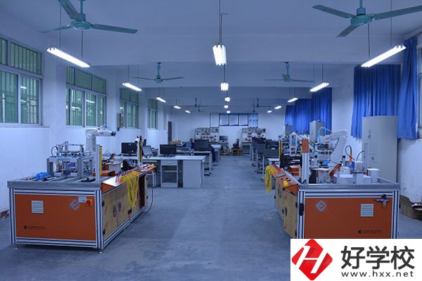 郴州工業(yè)交通學(xué)校怎么樣，獲得過哪些榮譽(yù)獎項(xiàng)？