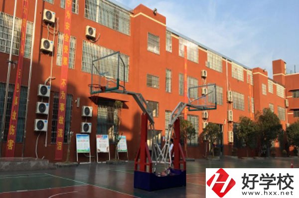 長(zhǎng)沙市英藍(lán)中等職業(yè)學(xué)校怎么樣？有哪些優(yōu)勢(shì)？
