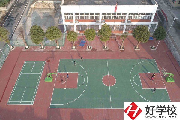 湖南有哪些比較好的公辦職高？學(xué)費(fèi)是多少？