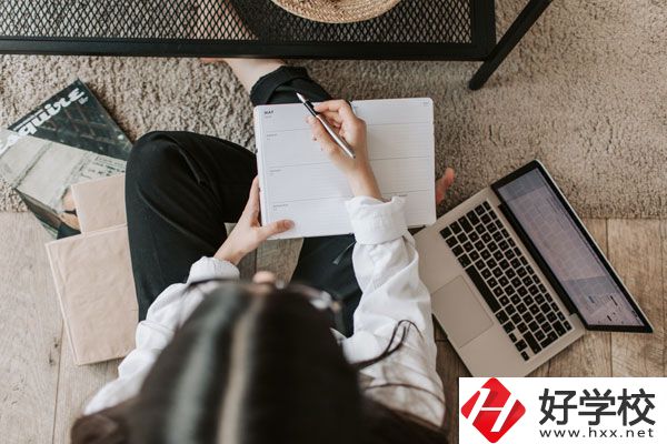 郴州市中大高科職業(yè)技術(shù)學校好不好？專業(yè)怎么樣？