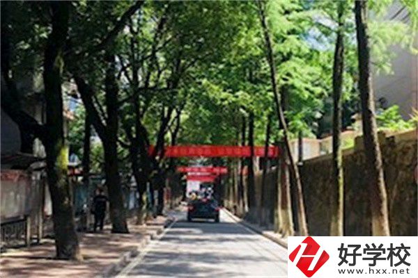 長(zhǎng)沙升學(xué)率高的中職學(xué)校有哪些？招生要求嚴(yán)不嚴(yán)？