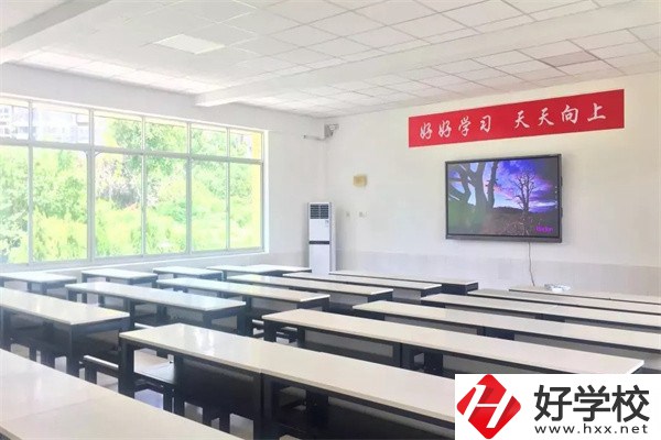 長(zhǎng)沙有什么衛(wèi)校？學(xué)校條件怎么樣？