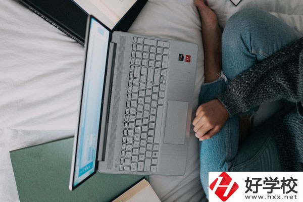 湖南省道縣師范學校好不好？什么專業(yè)女生最多？