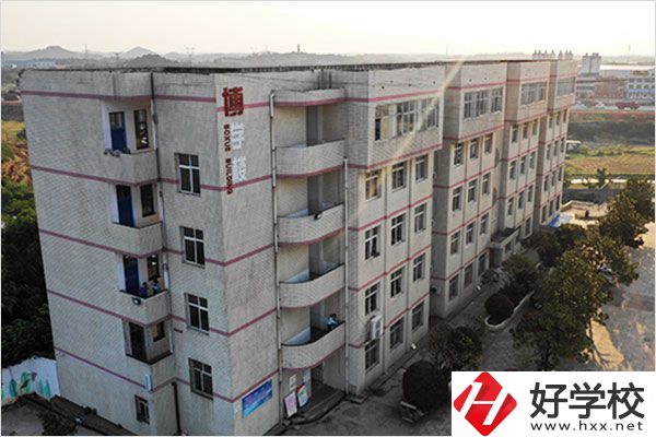湘潭縣職業(yè)技術(shù)學(xué)校有什么特色專業(yè)？好就業(yè)嗎？