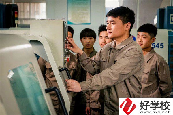 懷化重點(diǎn)職高有哪些？職高有什么優(yōu)點(diǎn)？