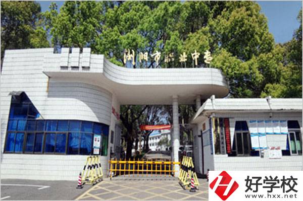 瀏陽職業(yè)中專學(xué)校有什么熱門專業(yè)？好找工作嗎？