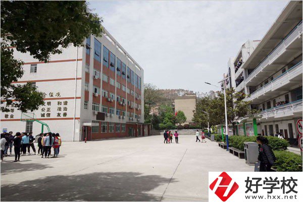 邵陽什么職校能學(xué)幼兒保育專業(yè)？有特色嗎？