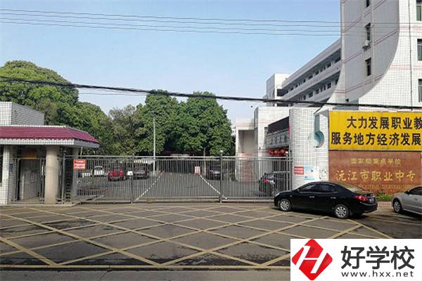 益陽有哪些重點中專？學校有什么辦學優(yōu)勢？