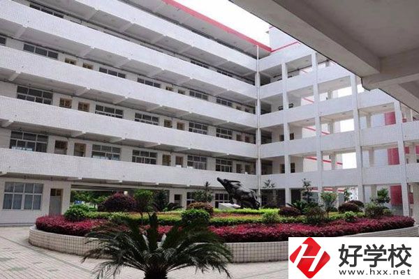耒陽市中等職業(yè)技術學校怎么樣？是公辦的嗎？