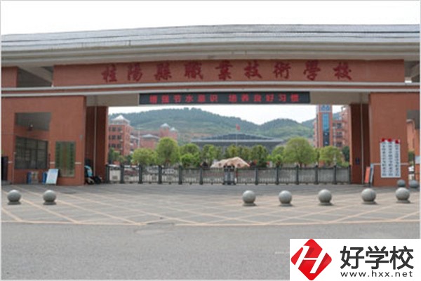 郴州排名前三的中專是哪幾所？有什么辦學(xué)優(yōu)勢(shì)？
