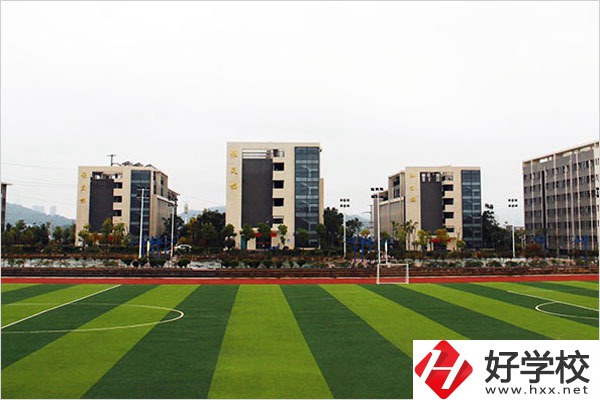 湖南省商業(yè)技師學(xué)院有哪些人才培養(yǎng)特色？