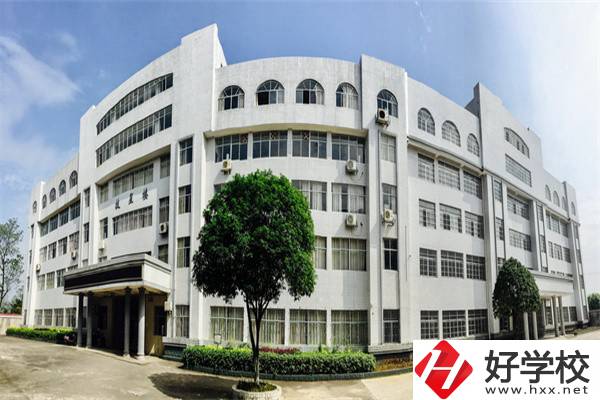 婁底市最好的公辦中專是哪所？有什么辦學(xué)特色？