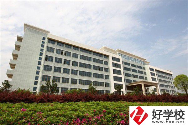 婁底有哪些技校？這些學(xué)校都有什么辦學(xué)優(yōu)勢？