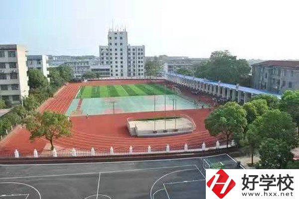 株洲縣職業(yè)中等專業(yè)學校怎么樣？交通便利嗎？