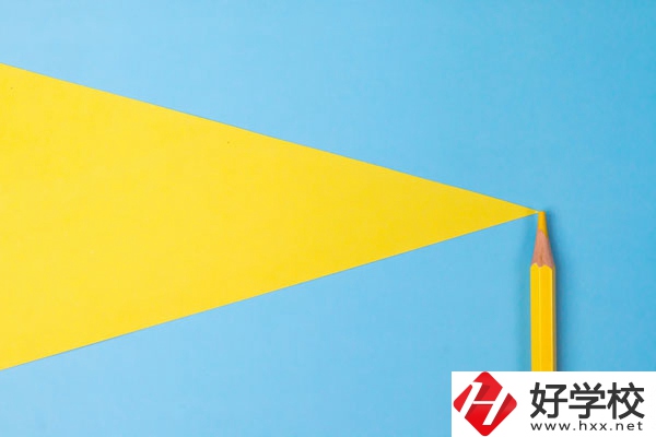 湖南省祁陽師范學(xué)校好不好？宿舍壞境怎么樣？