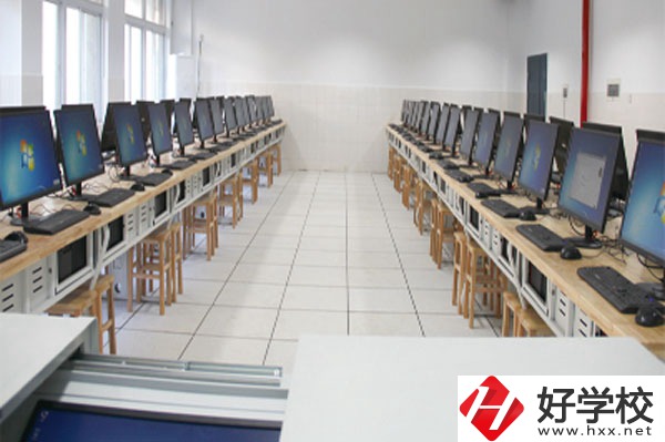 湖南省工業(yè)貿易學校怎么樣，就業(yè)情況如何？