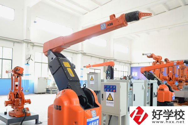 邵陽職業(yè)技術(shù)學(xué)院有中職部嗎？招生專業(yè)是哪些？