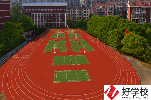 長(zhǎng)沙的重點(diǎn)公辦中專學(xué)校有哪些？