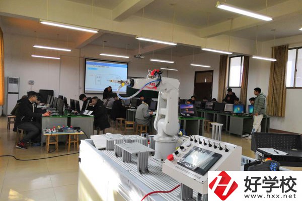 郴州職業(yè)技術(shù)學(xué)院中職部好不好？值得讀嗎？