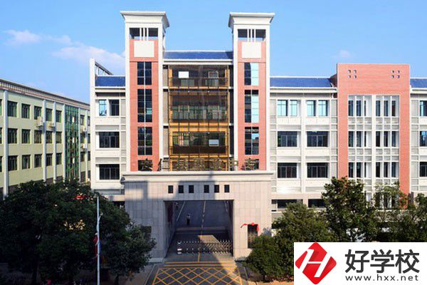 郴州市安仁職業(yè)中專是普高還是職高？學(xué)費(fèi)貴不貴？