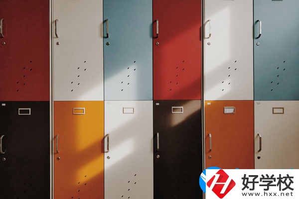 株洲最好的職業(yè)學校是哪個？宿舍怎么樣？