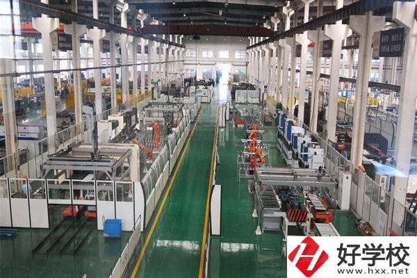 蔡倫科技中等職業(yè)學(xué)校好不好？有哪些專業(yè)？