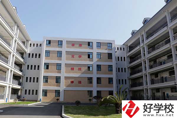保靖縣職校有哪些專(zhuān)業(yè)可以學(xué)習(xí)？有什么優(yōu)勢(shì)？