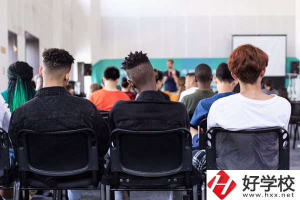 郴州建筑學(xué)校招生條件和招生對(duì)象是什么？