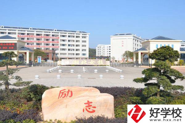 岳陽有可以學(xué)護理專業(yè)的中職學(xué)校嗎？