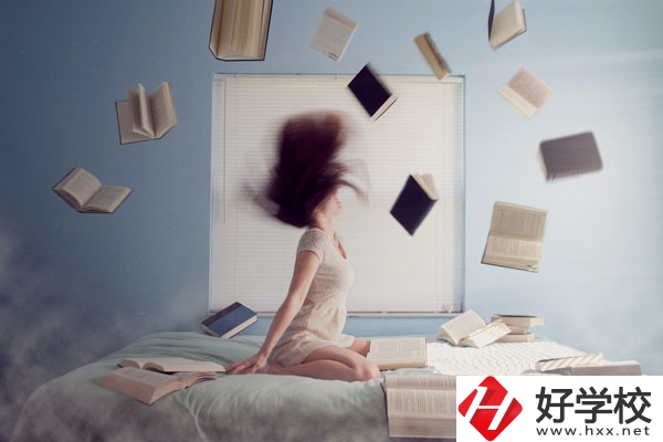在永州什么學(xué)?？梢宰x學(xué)幼師專業(yè)？女生多嗎？